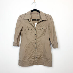 Brown Button-Up Blouse 3/4 Sleeve Length